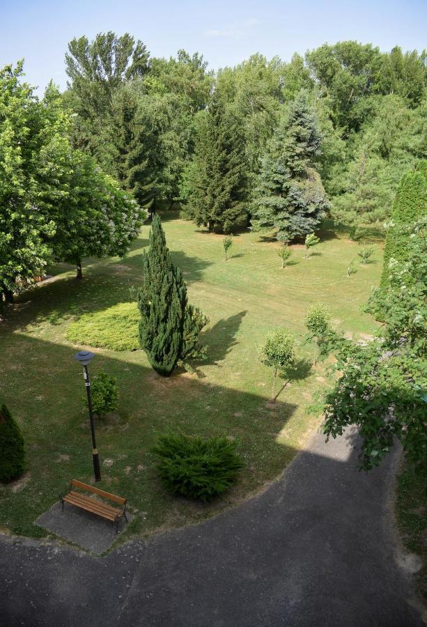 Helikon 32 Apartman Keszthely Exterior photo