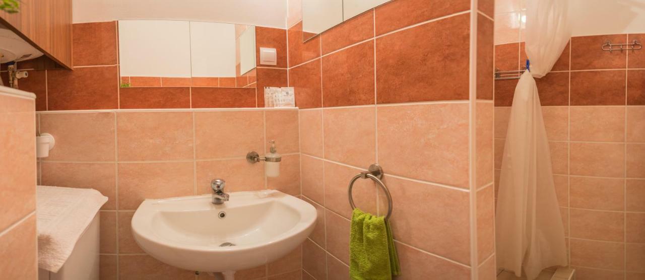 Helikon 32 Apartman Keszthely Exterior photo